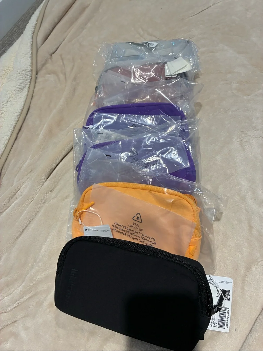 lululemon athletica mini belt bag